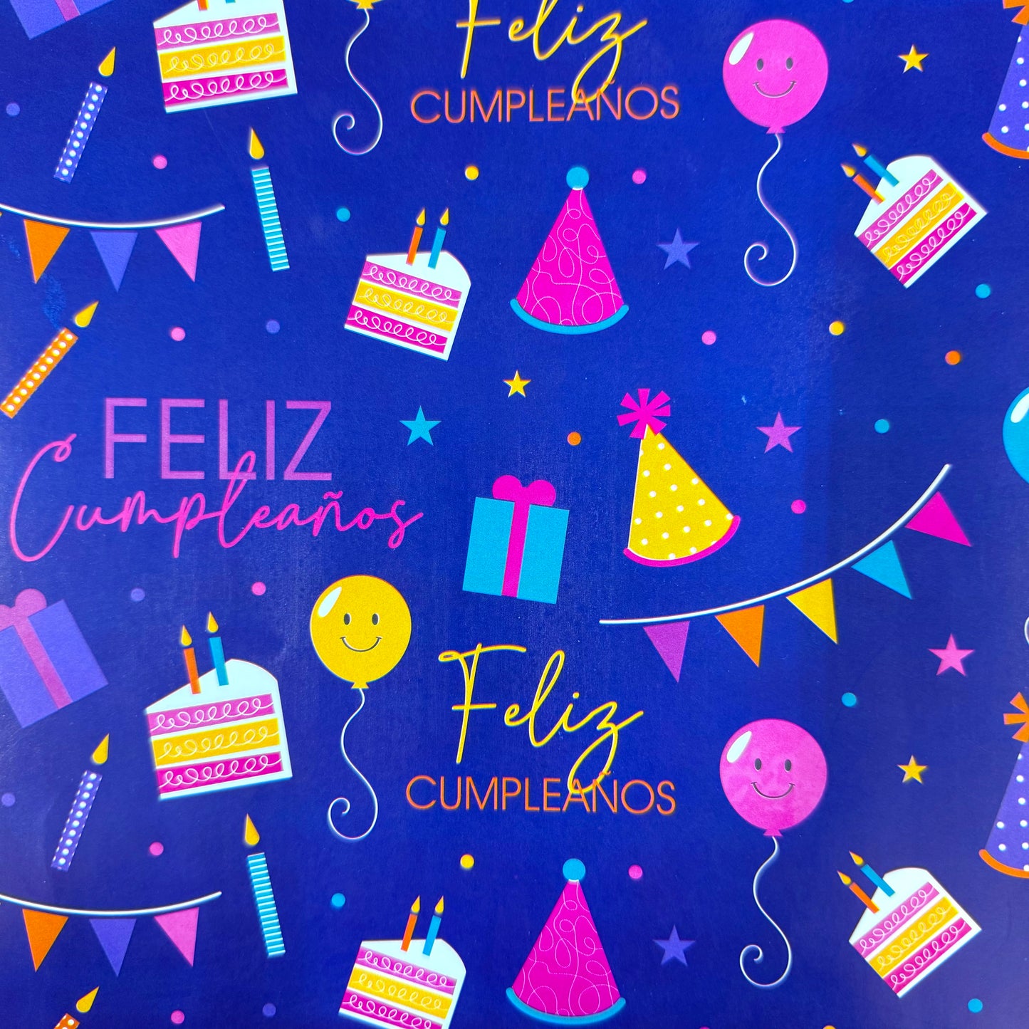 Papel de regalo en pliego - Cumpleaños (25 Pliegos)