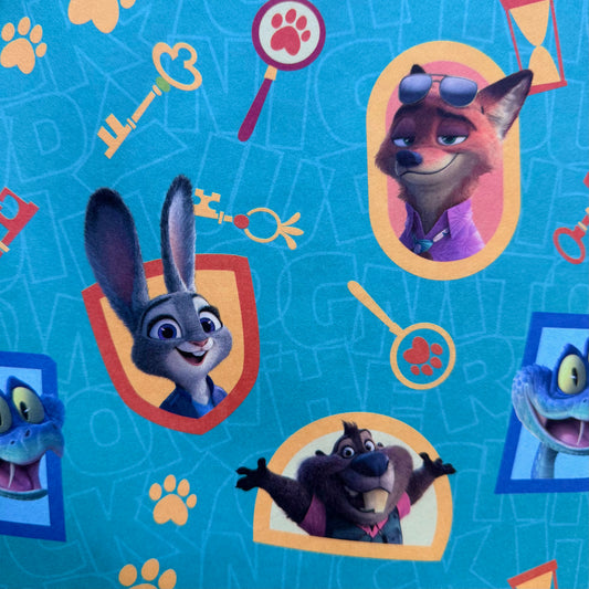 Papel de regalo en pliego - Personaje (25 Pliegos)