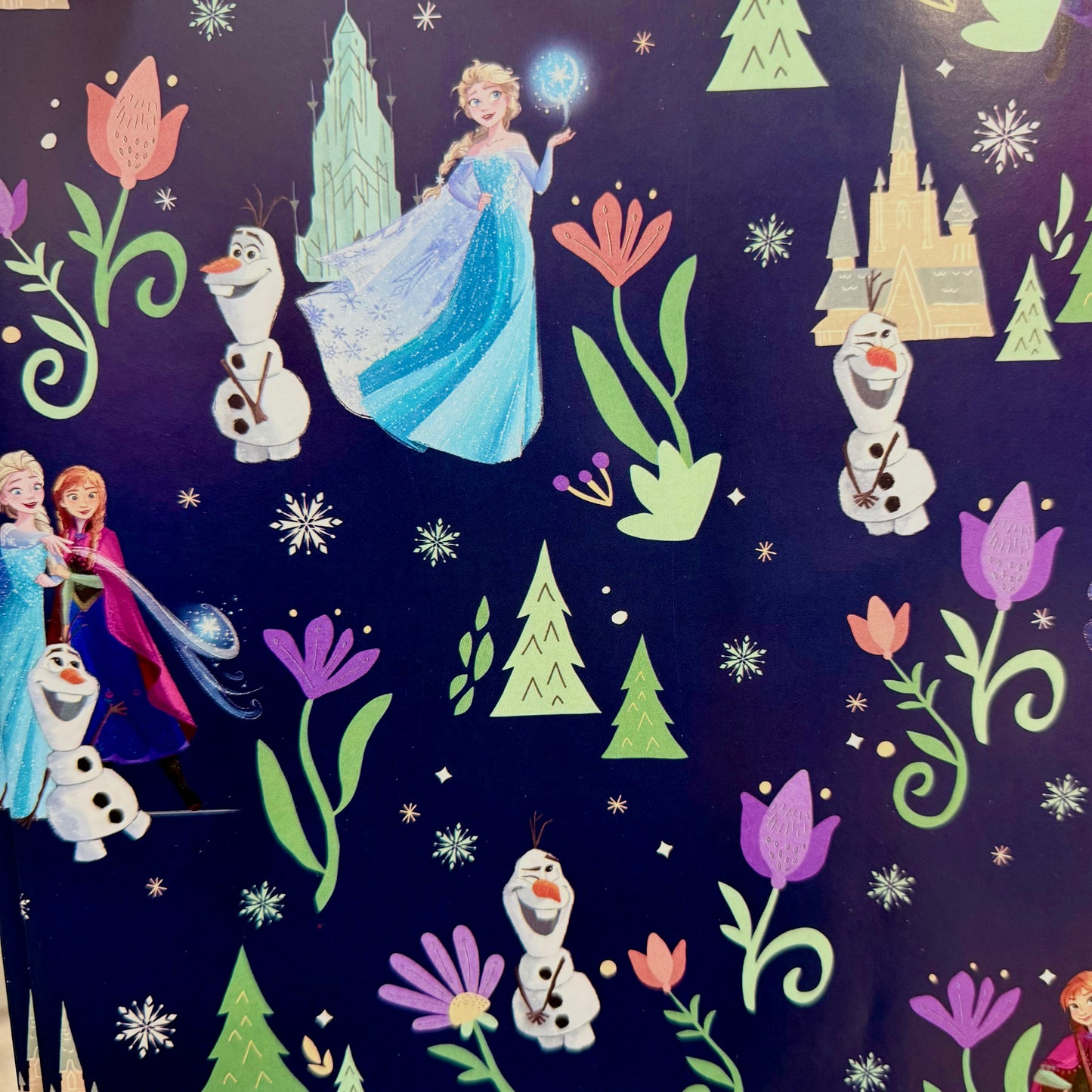 Papel de regalo en pliego - Personaje (25 Pliego)